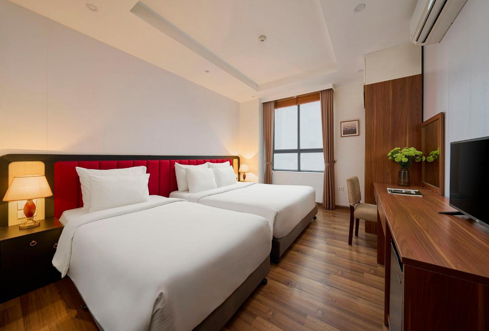 The Embassy Hotel Hanoi — Photos 2